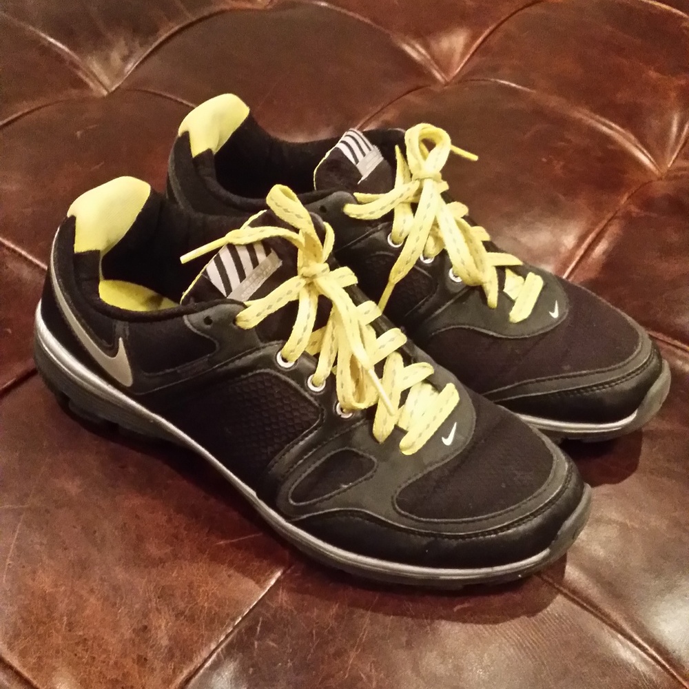 EUC Women's Nike Free XT Motion Fit Size 8